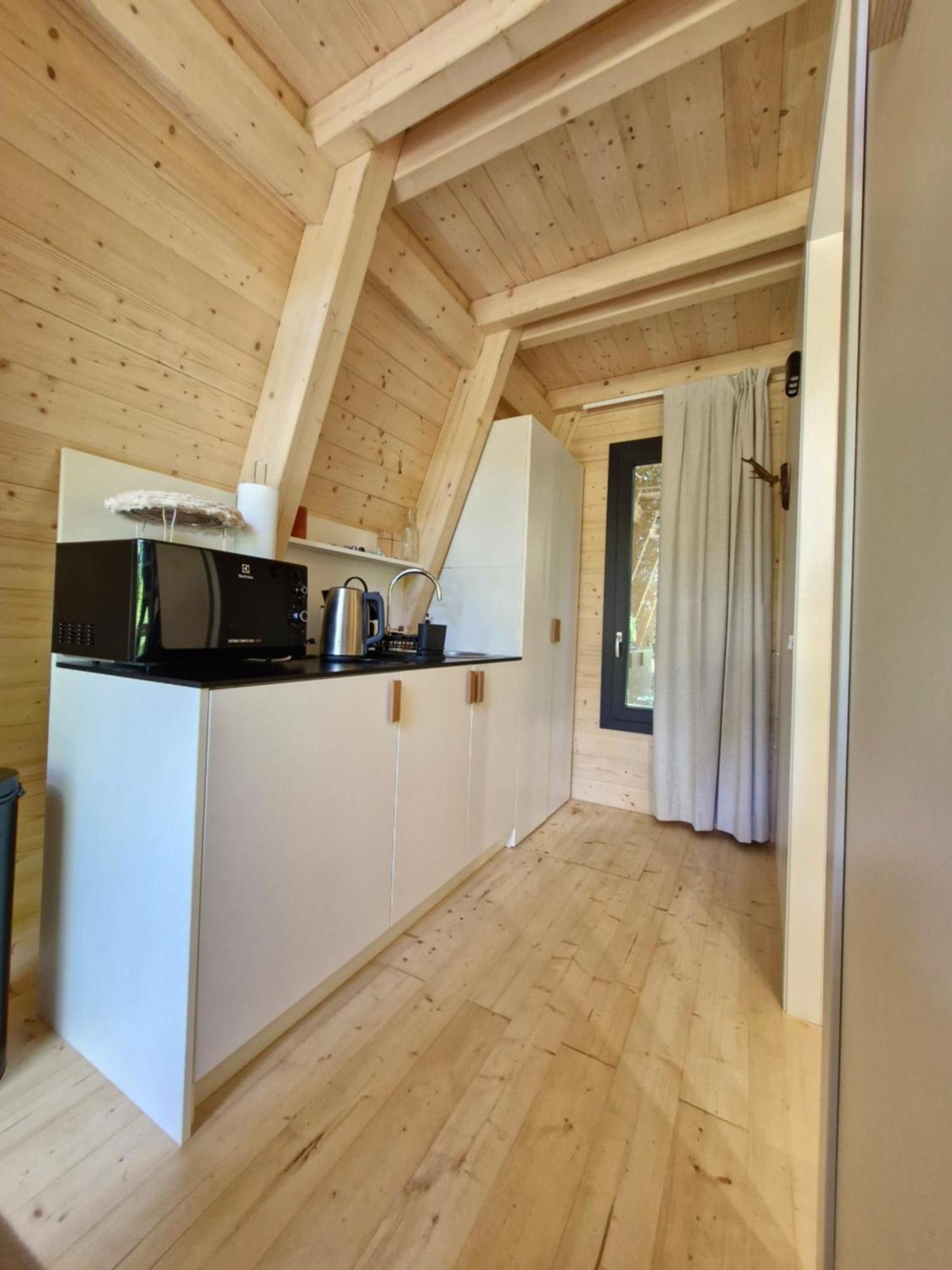 Les-Trois-Moutiers Ecolodges De Reve Dans Un Chateau De Conte De Fees מראה חיצוני תמונה